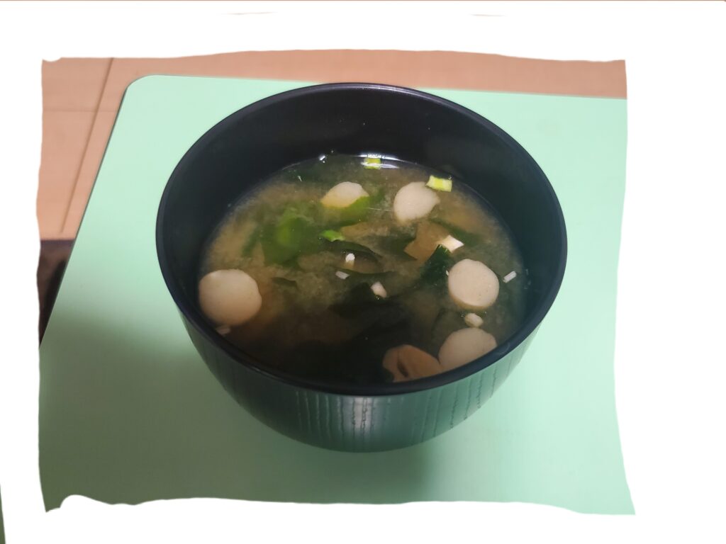 うまい 安い セブンイレブン袋タイプの味噌汁のカロリーは 便利でおすすめの理由 うまい 安い セブンイレブン袋タイプの味噌汁のカロリーは 便利でおすすめの理由